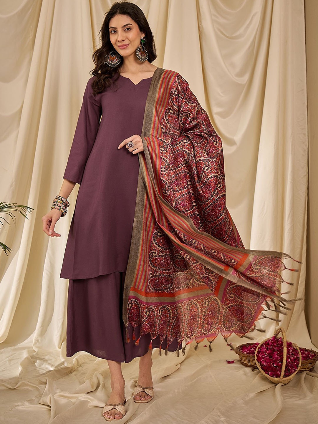 

InWeave Women Regular Kurta with Palazzos & With Dupatta, Mauve