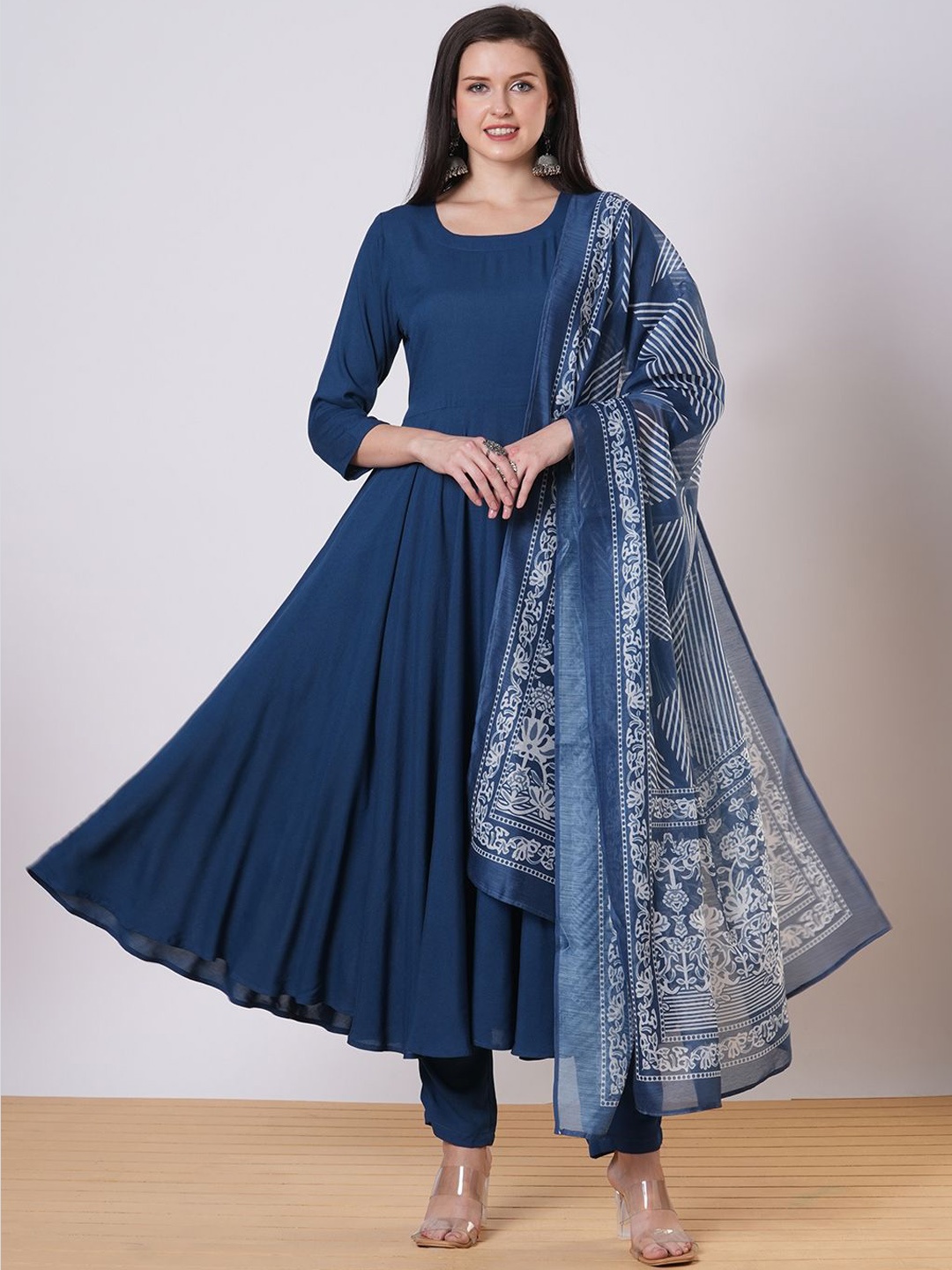

DIVASTRI Women Regular Kurta with Trousers & With Dupatta, Blue