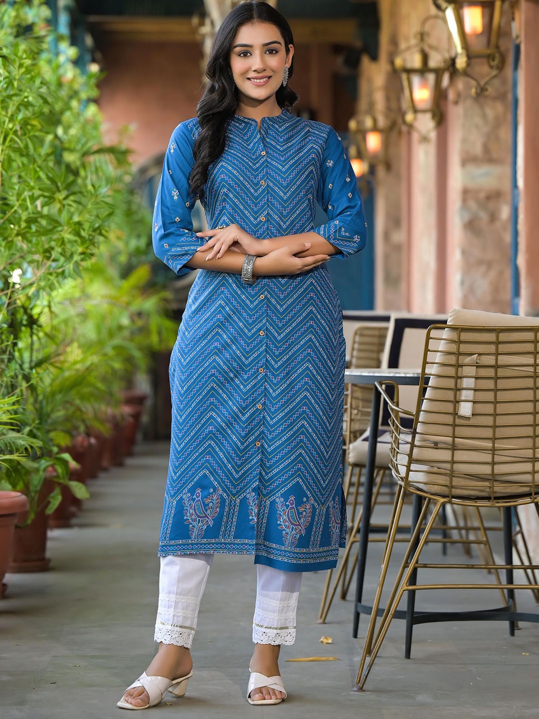 

Juniper Women Ethnic Motifs Printed Liva Kurta, Blue