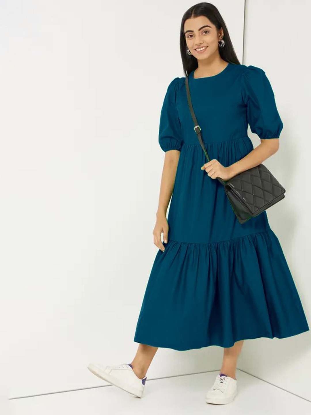 

Raiyani Fashion Round Neck Fit & Flare Midi Dress, Blue