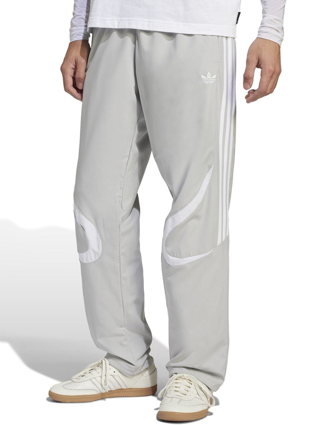 

ADIDAS Originals Men Mid-Rise Track Pants, Grey