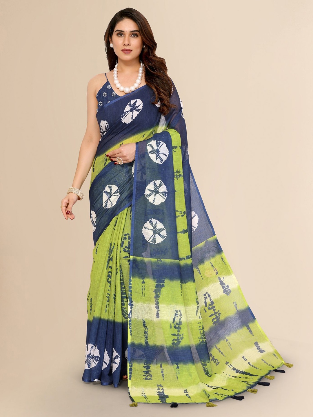 

Moda Rapido Tie and Dye Linen Blend Saree, Green
