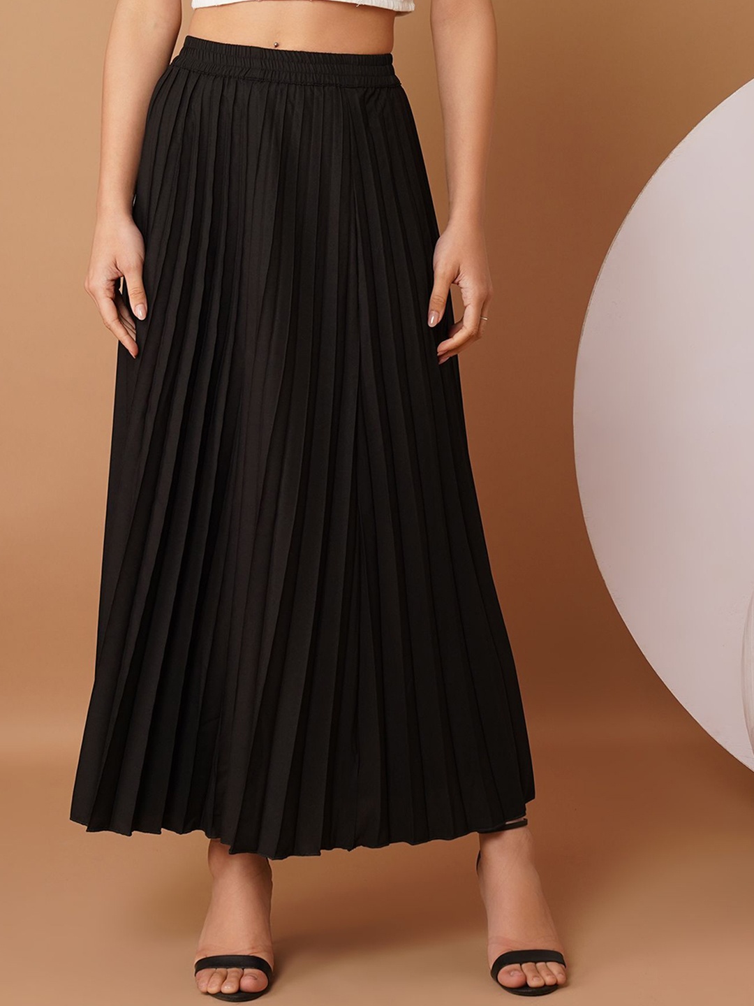 

Chemistry Pleated Flared Maxi Skirt, Black