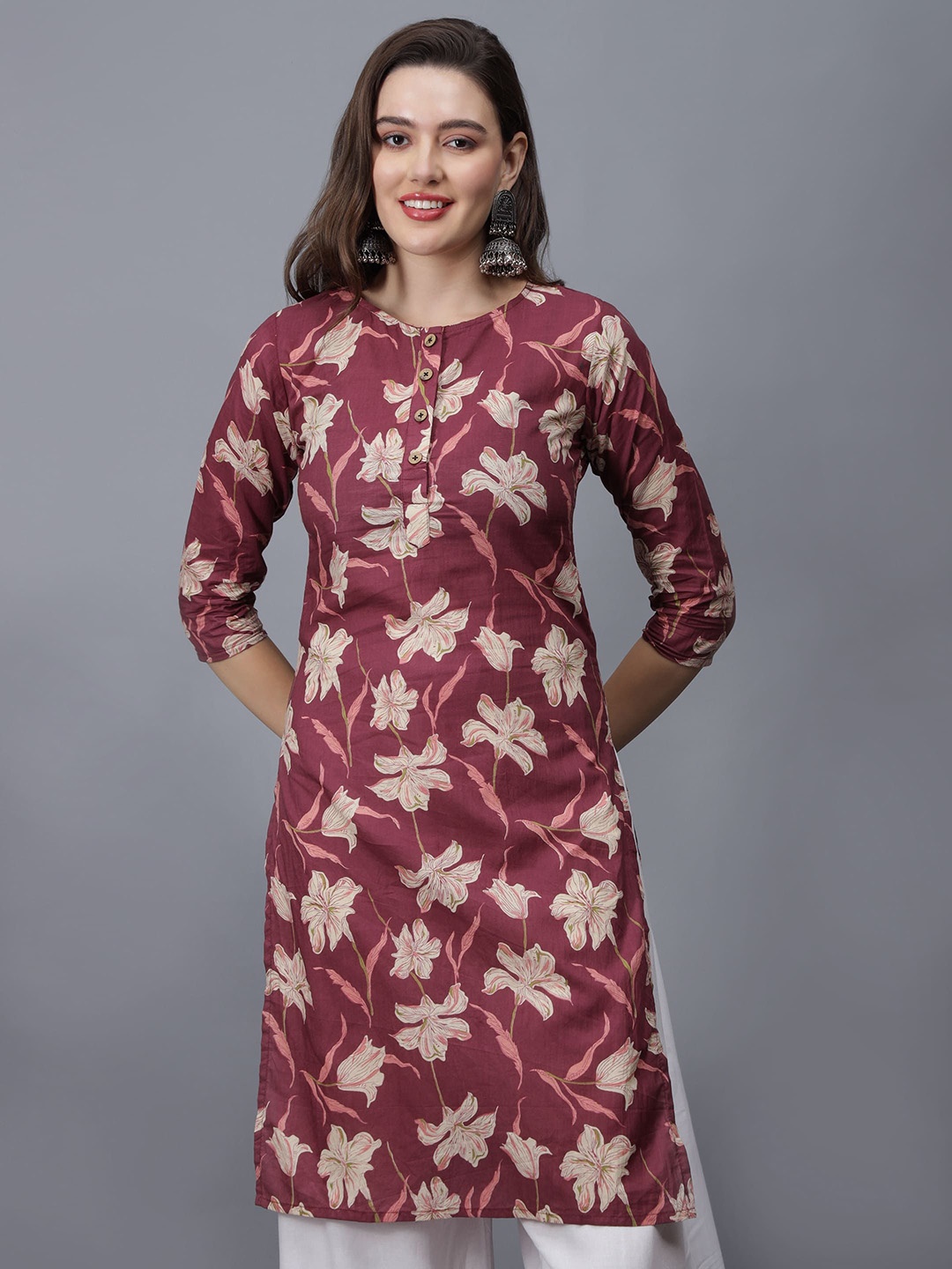 

ETRAANA Floral Printed Pure Cotton Straight Kurta, Maroon