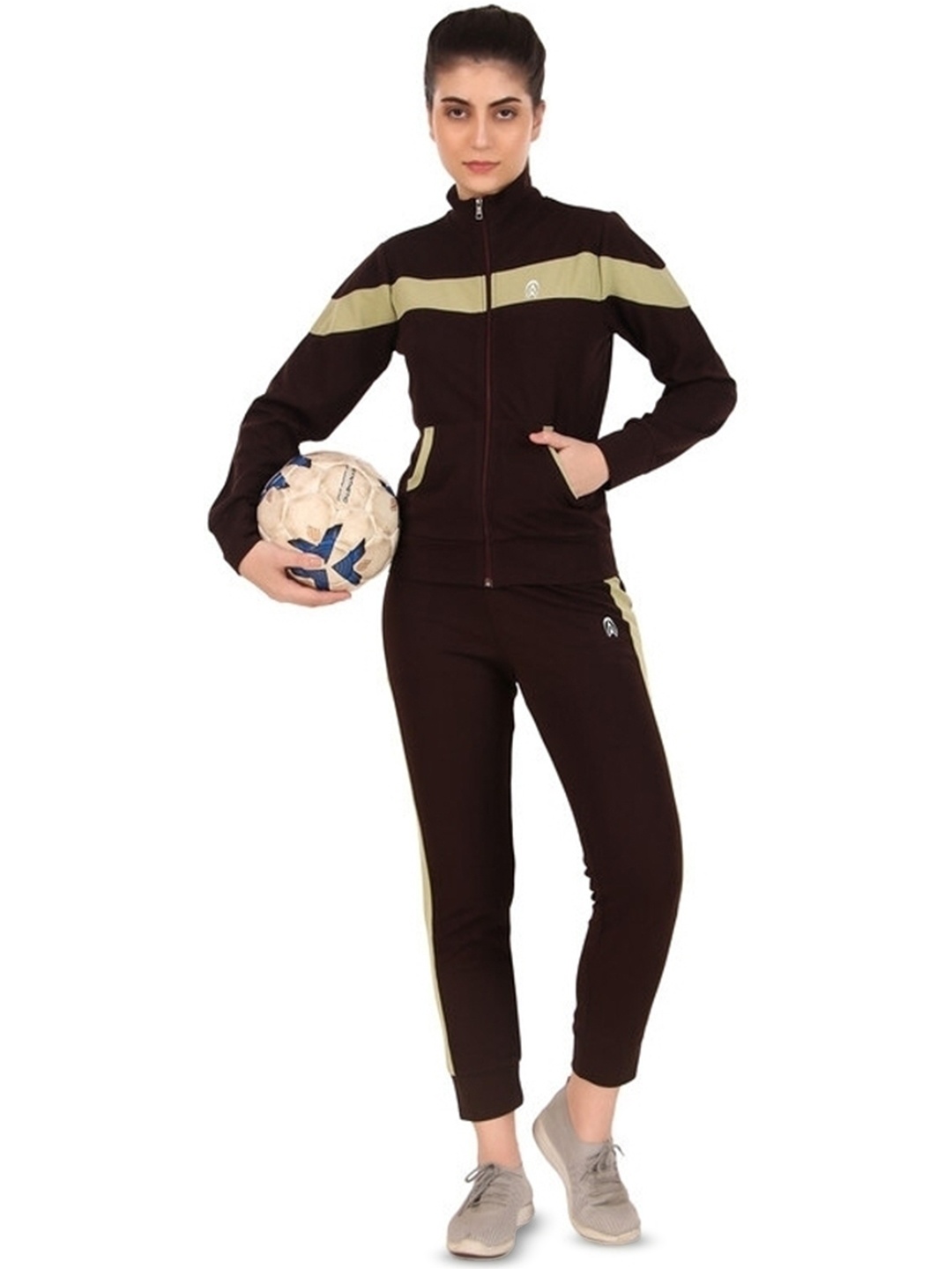 

Zicada Color block Mock Collar Tracksuit, Coffee brown
