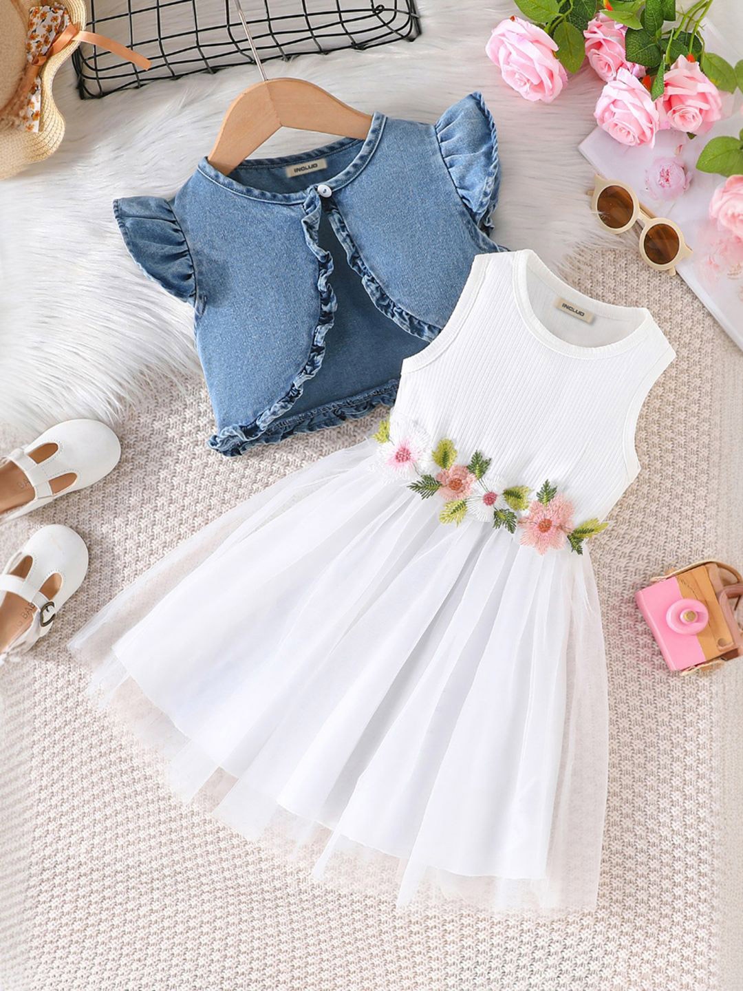 

INCLUD Floral Print Fit & Flare Midi Dress, White
