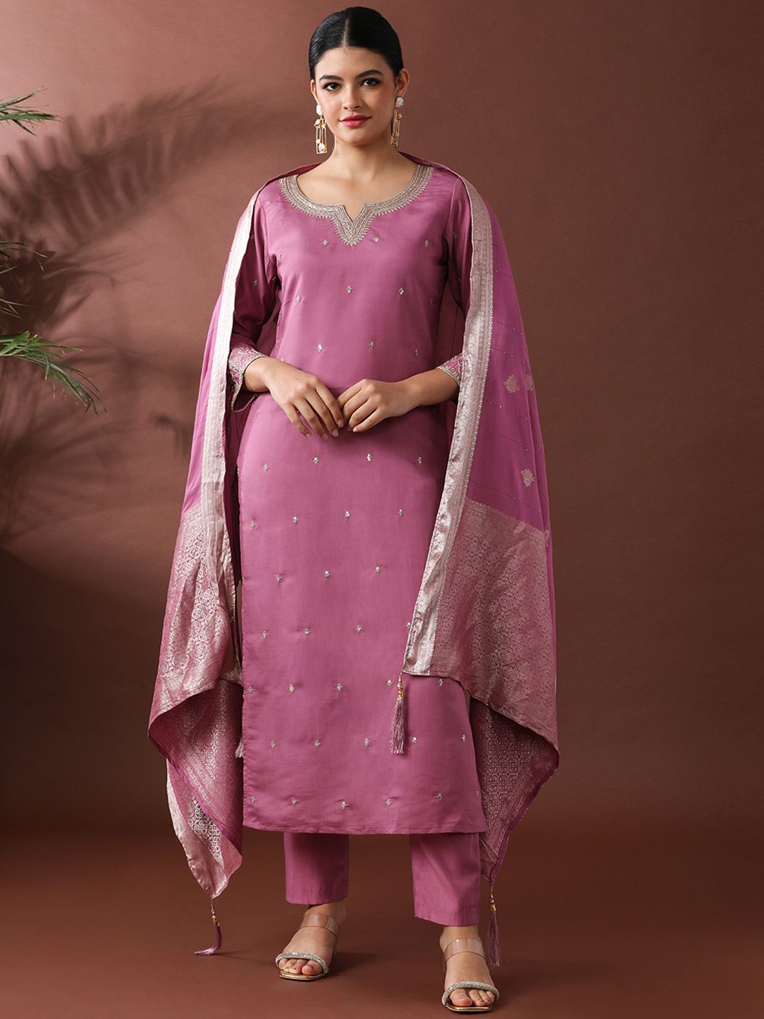 

Jaipur Kurti Women Floral Embroidered Regular Sequinned Kurta with Trousers & With Dupatta, Pink