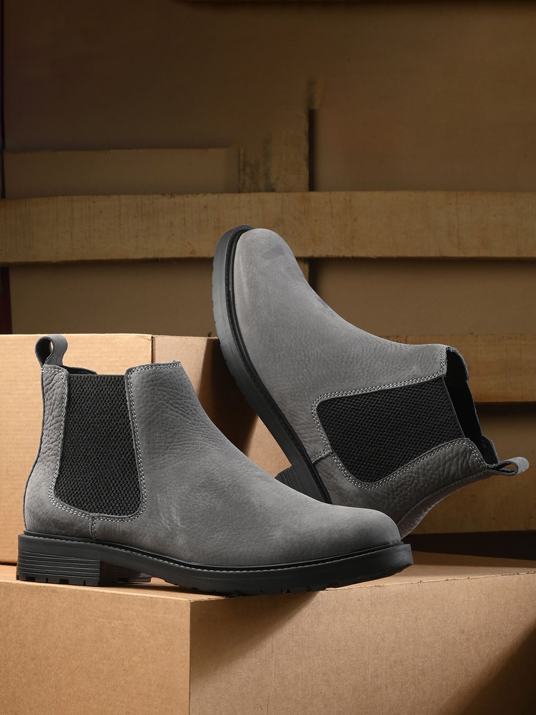 

DESIDERIO Men Leather Flatforms, Grey