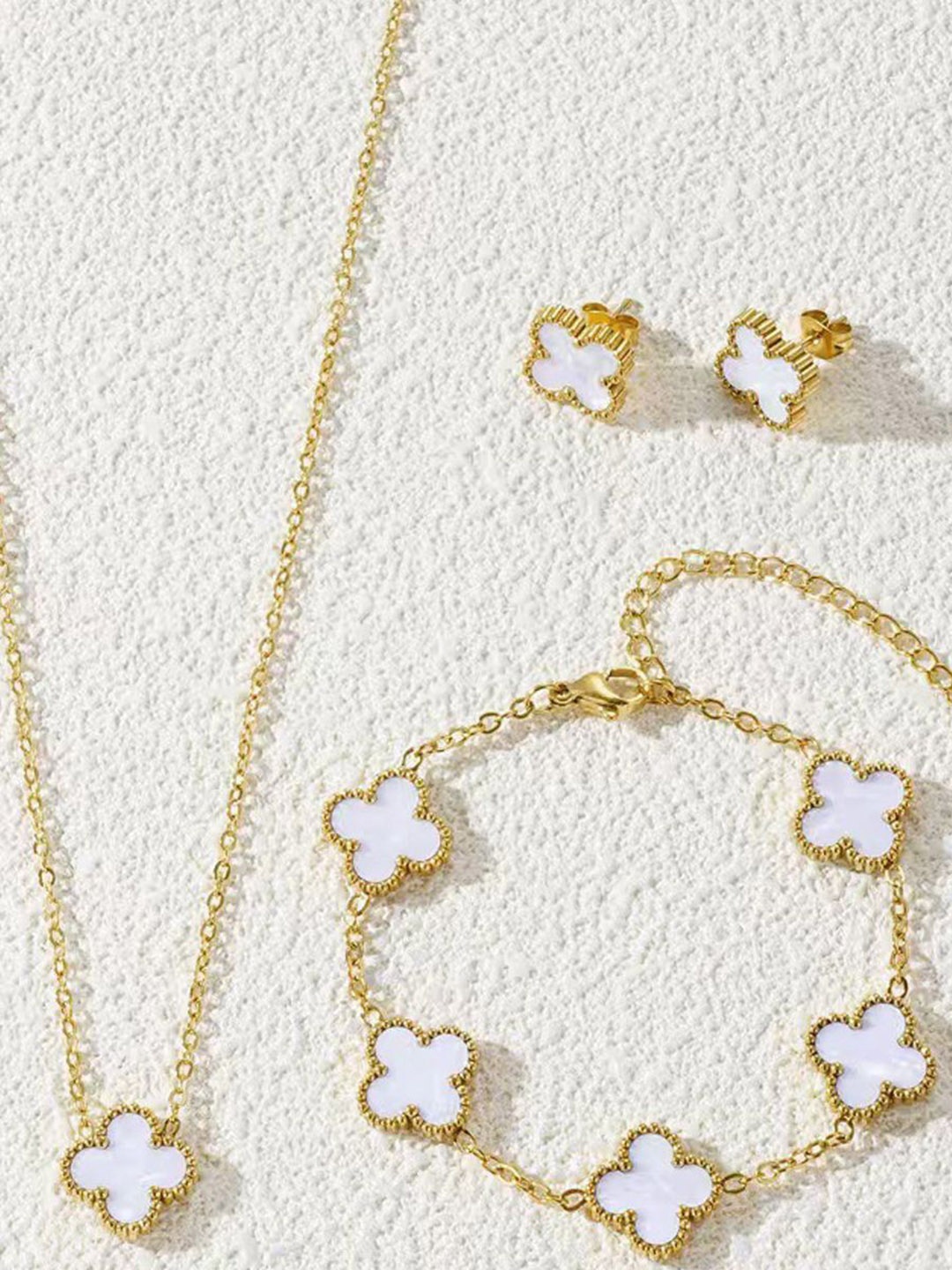 

Jewels Galaxy Gold-Plated Anti Tarnish Clover Jewellery Set