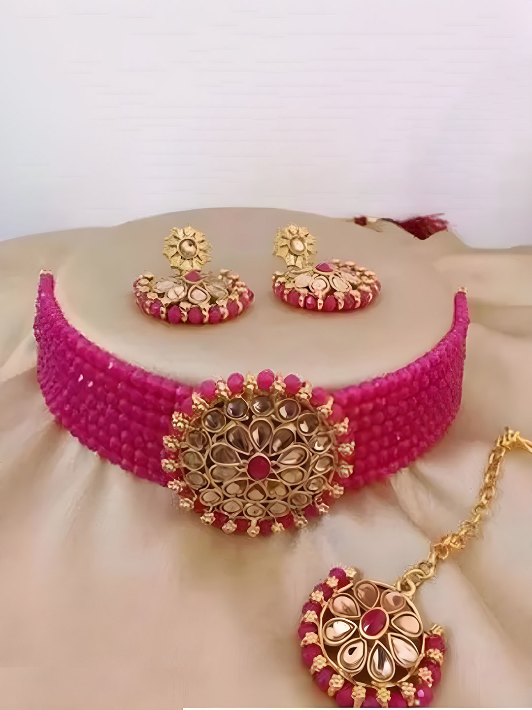 

JMBW INTERNATIONAL Set Of 2 Gold Plated Stone Studded & Beaded Jewellery Sets