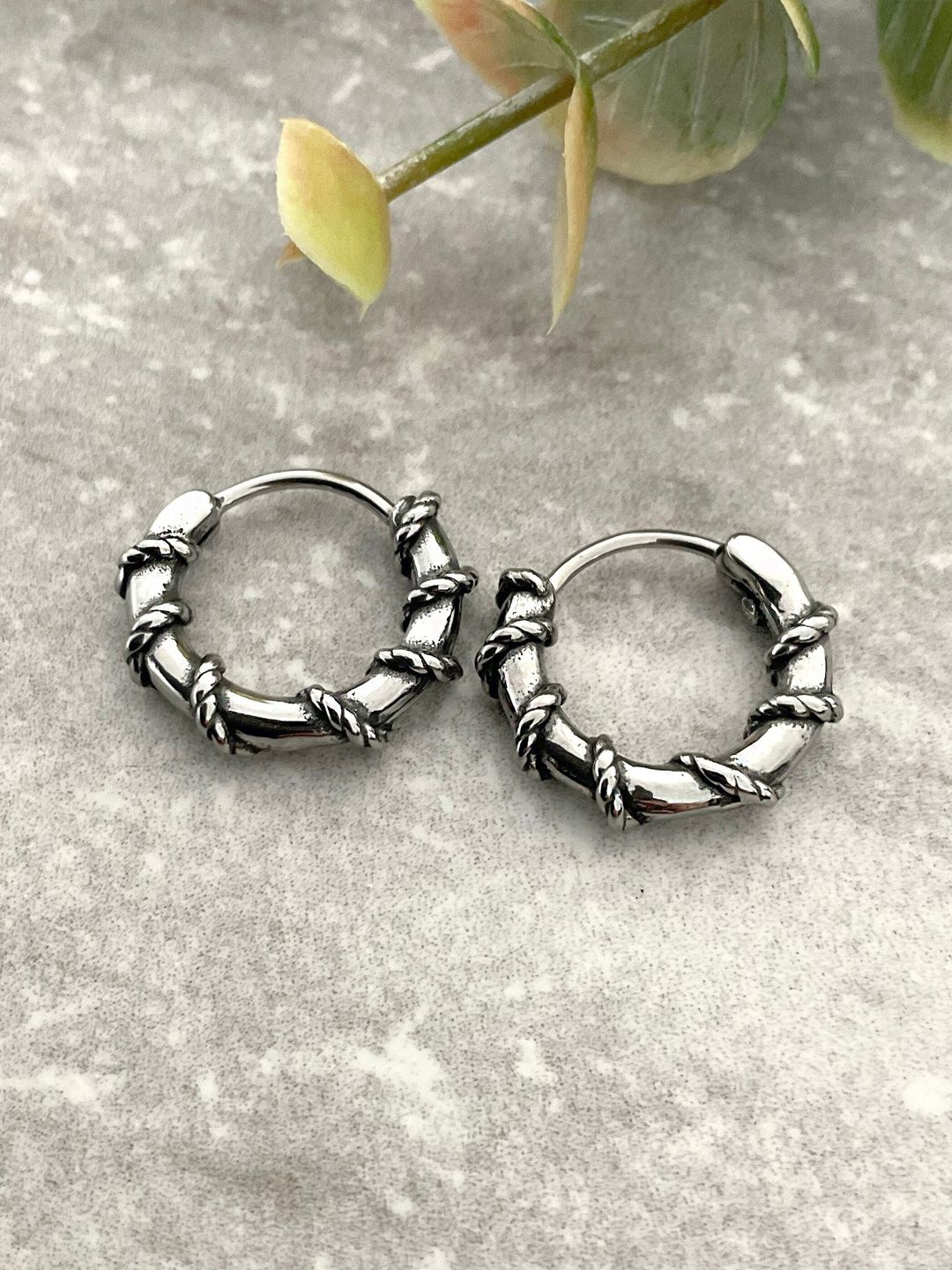 

KRENOZ Classic Hoop Earrings, Silver