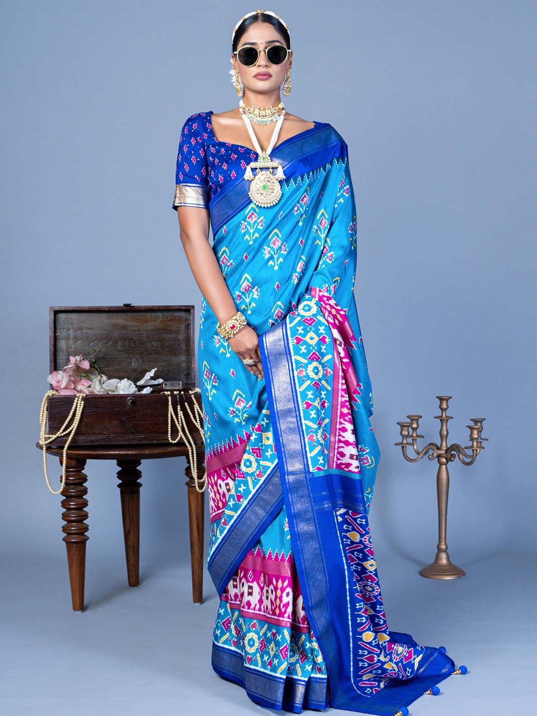 

Anouk Ethnic Motifs Silk Blend Pochampally Saree, Blue