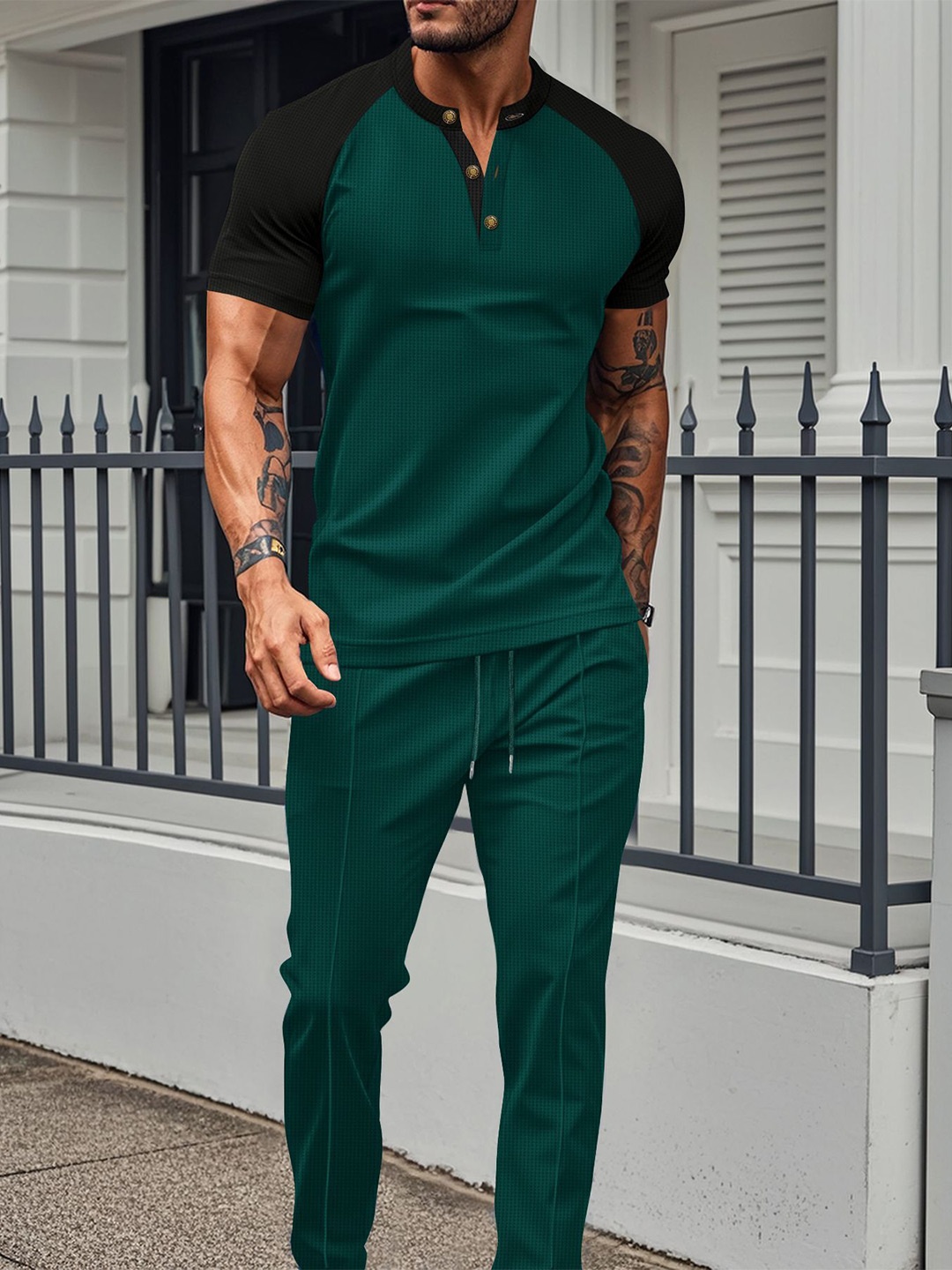 

StyleCast x Revolte T-Shirt And Trousers Co-Ords, Green