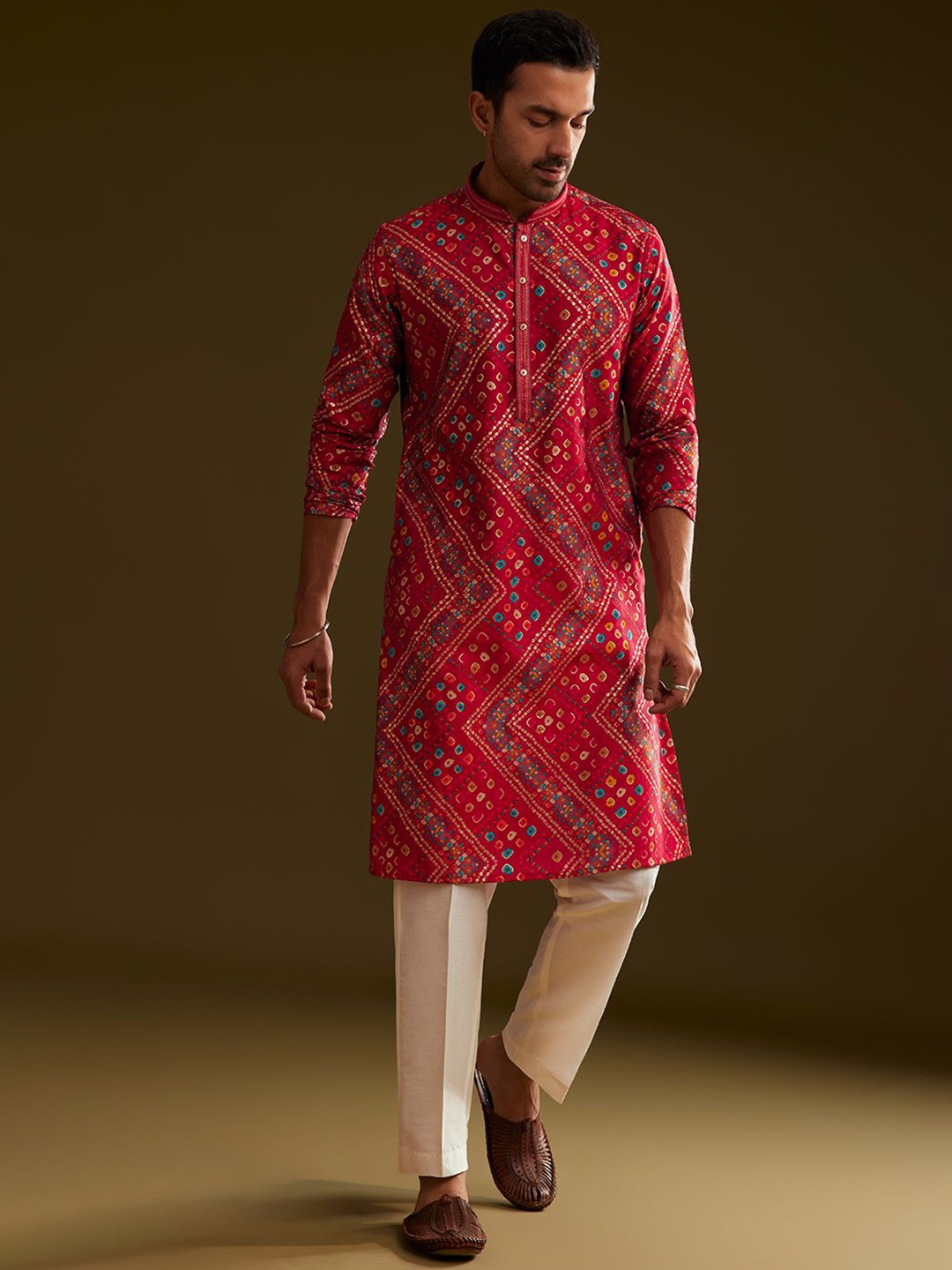 

KALKI Fashion Men Printed Regular Kurta with Trousers, Red