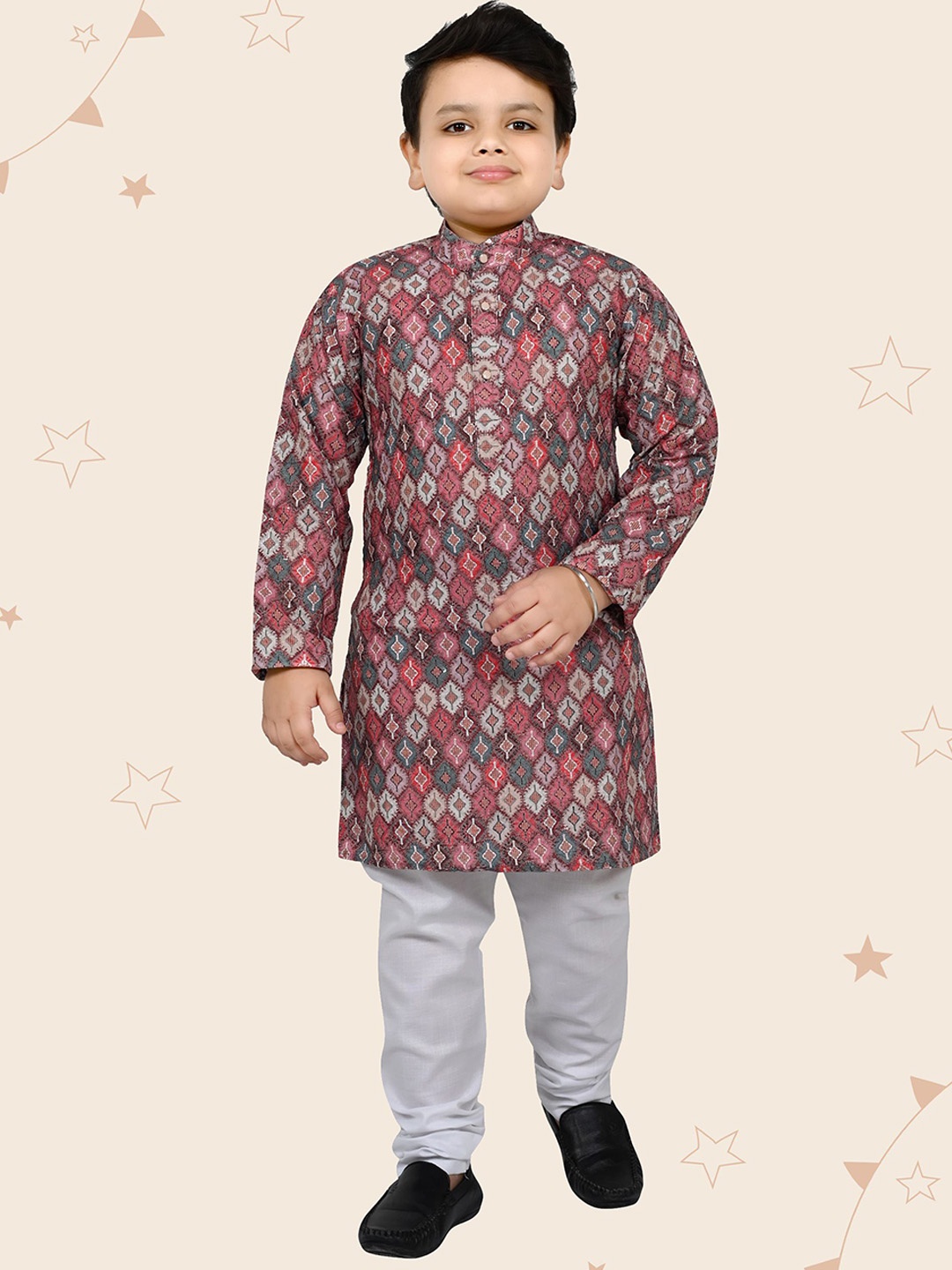 

Kidotsav Boys Floral Printed Regular Kurta with Pyjamas, White