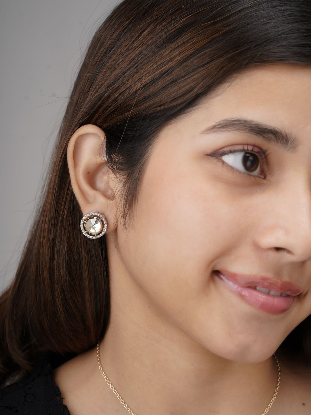 

AARSEE OFFICIAL Anti-Tarnish Polki Stud, Gold