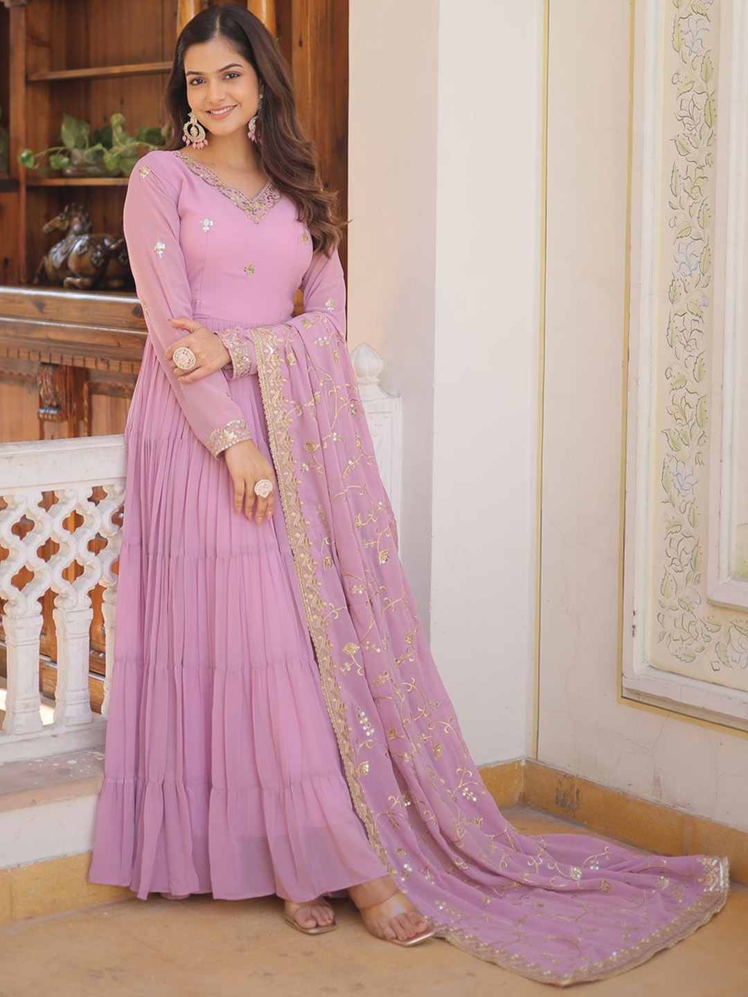 

Wedani Women Embroidered Georgette Anarkali Kurta, Purple