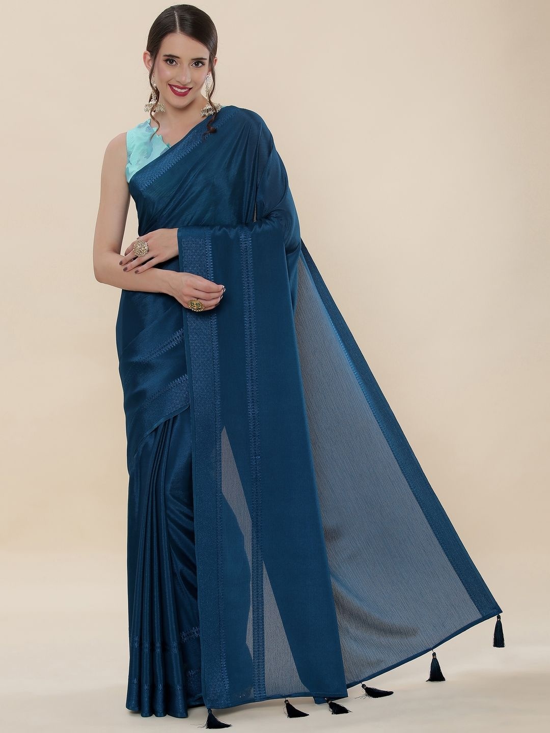 

Suha Art Silk Saree, Turquoise blue