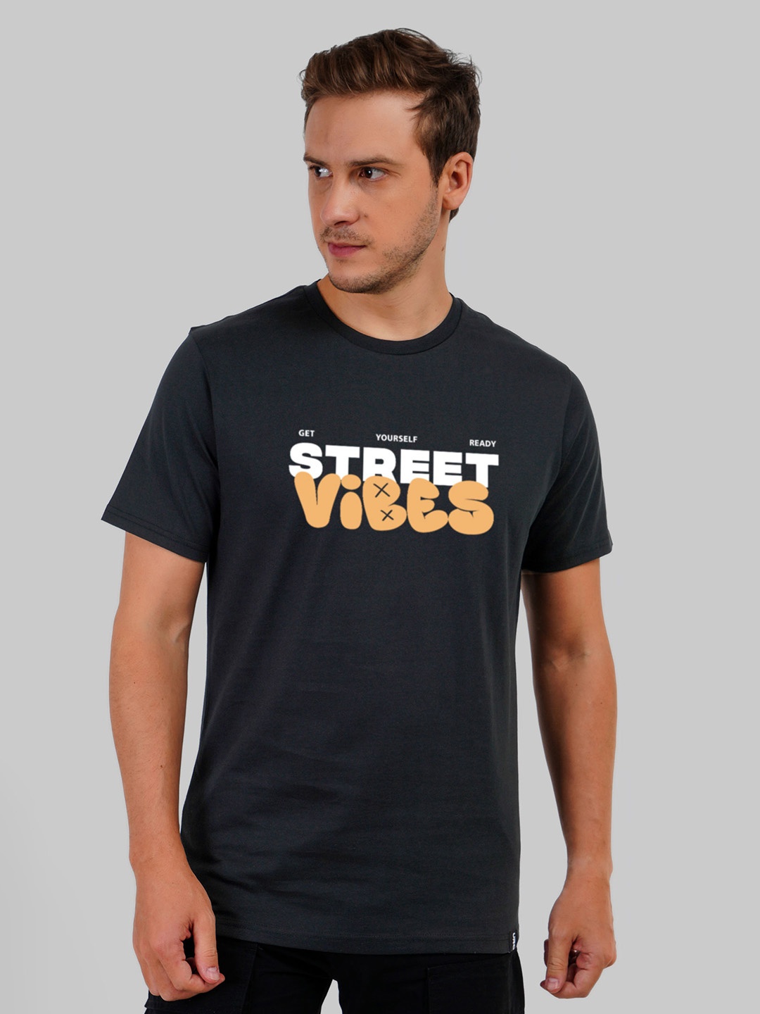 

Underrated Club Men Typography Printed Bio Finish Applique T-shirt, Black