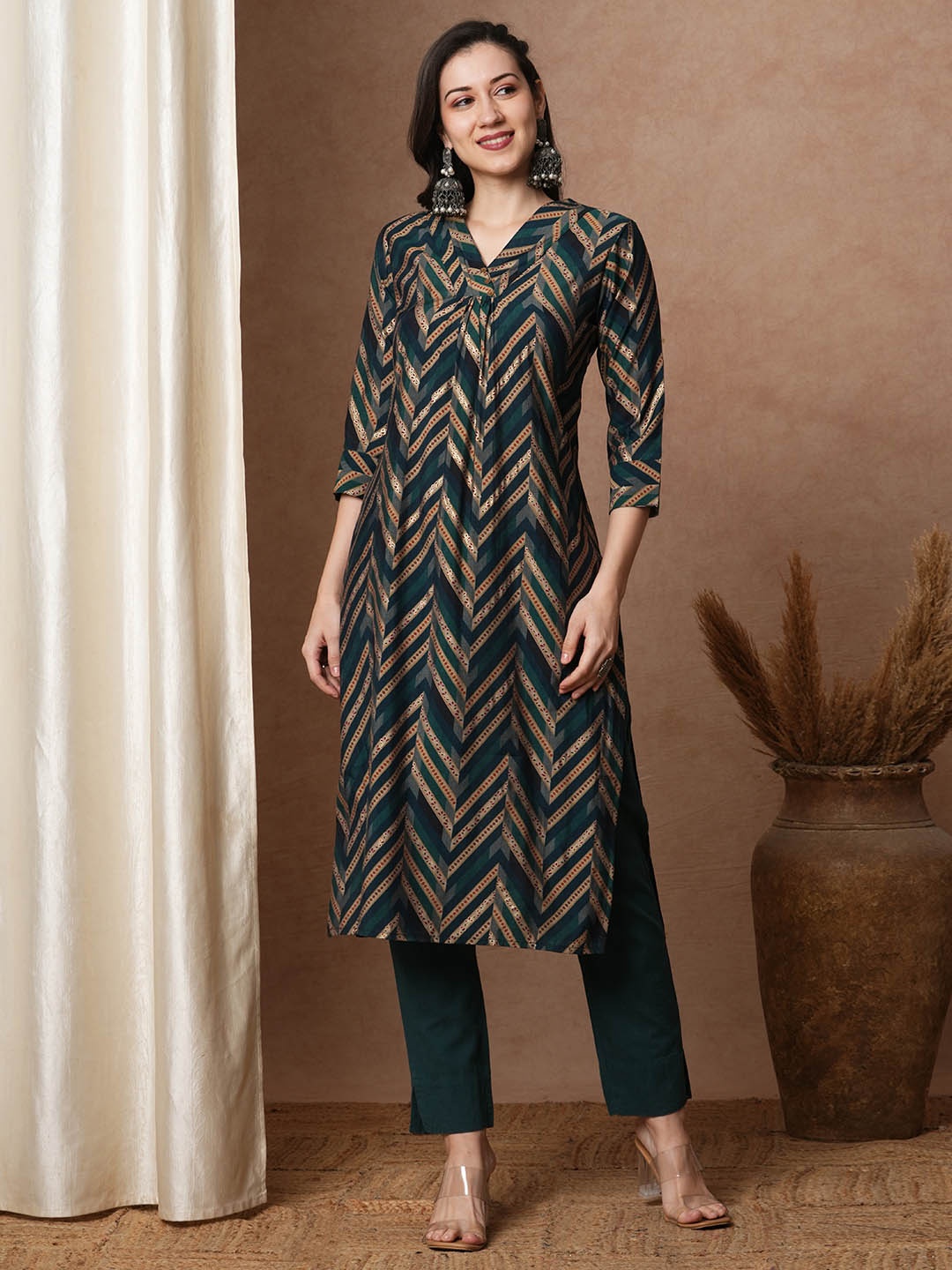 

FASHOR Women Ethnic Motifs Striped Kurta, Teal