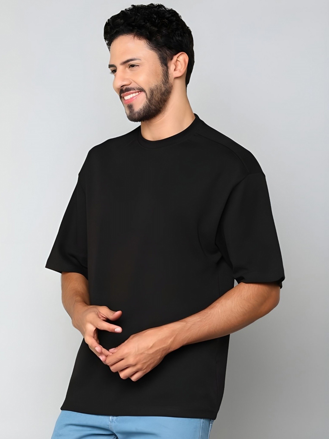 

THE BEETEL HOUSE Men Drop-Shoulder Sleeves T-shirt, Black