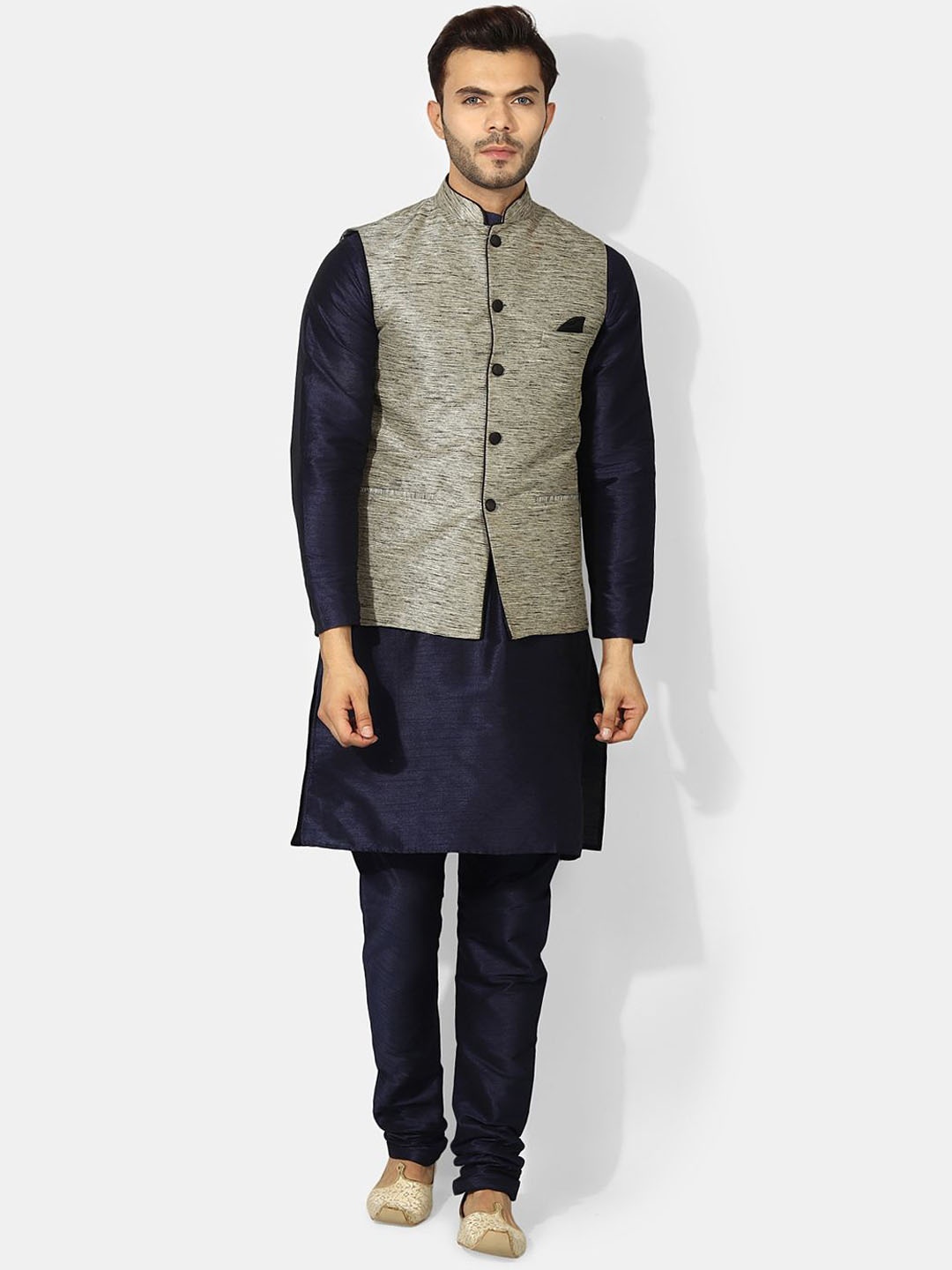 

Ethluxis Men Regular Dupion Silk Kurta with Churidar, Navy blue