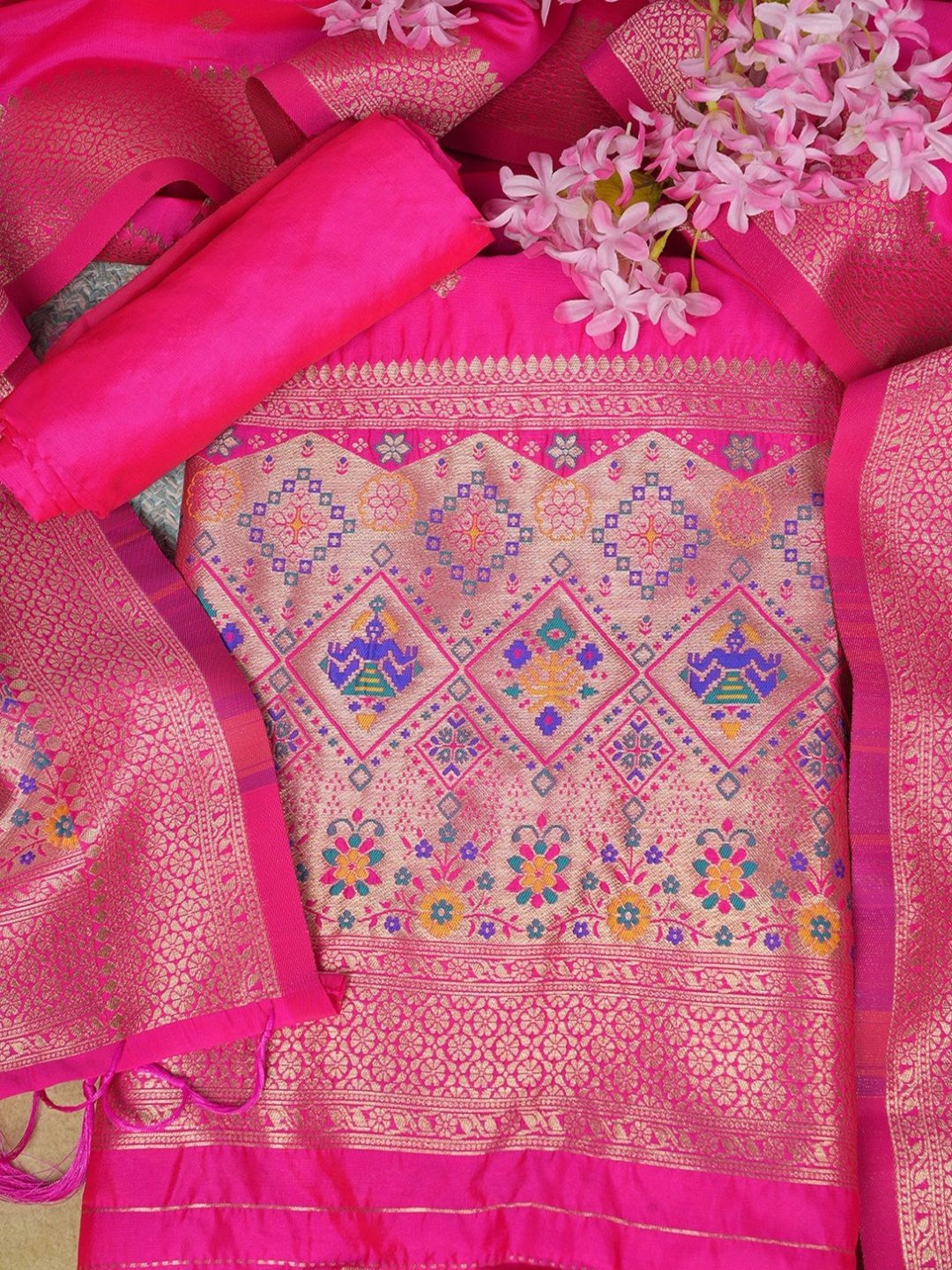 

MUFFLY Printed Pure Silk Unstitched Dress Material, Magenta