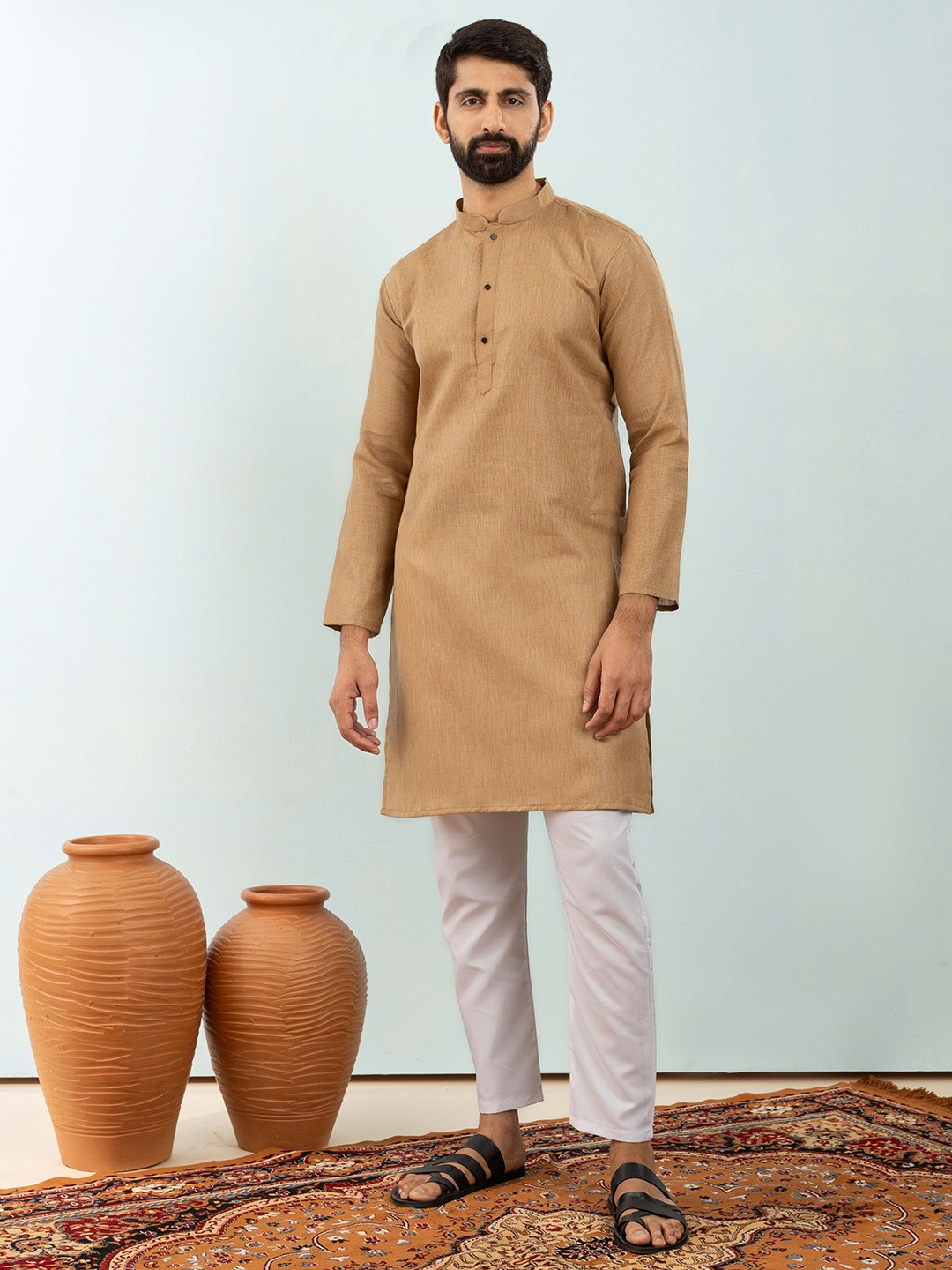 

Shiv Leela Men Khadi Kurta, Beige