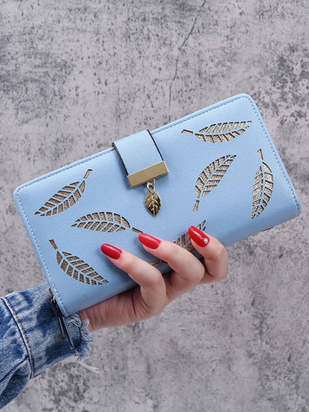 

ITALISH Women Embellished Leather Two Fold Wallet, Blue