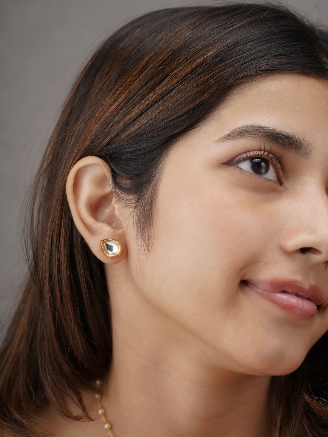 

AARSEE OFFICIAL Anti-Tarnish Kundan Drop Earrings, Gold