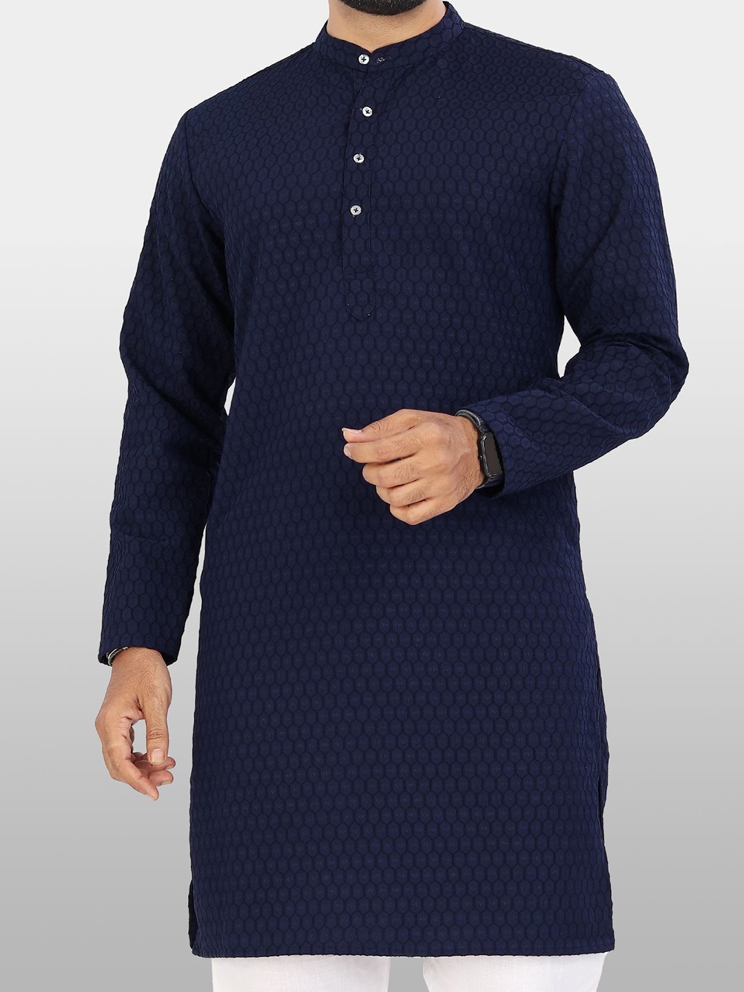 

VeBNoR Men Thread Work Dobby Kurta, Navy blue