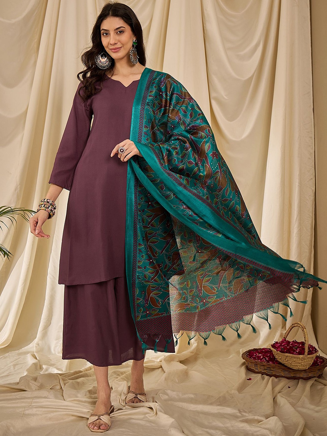 

InWeave Women Regular Kurta with Palazzos & With Dupatta, Mauve