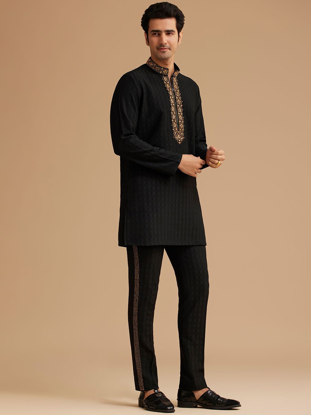 

KALKI Fashion Men Embroidered Regular Beads and Stones Kurta with Trousers, Black