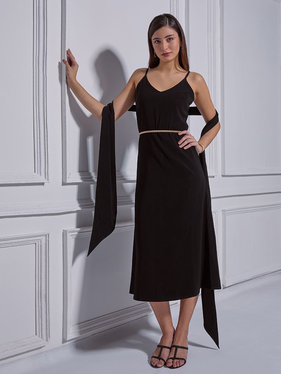 

TORSHA A-Line Midi Dress, Black