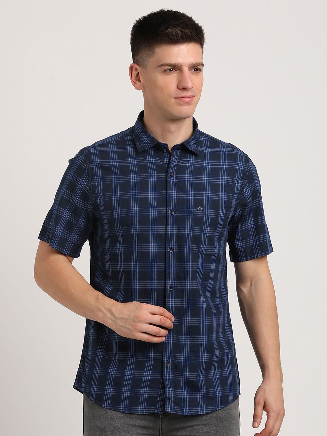 

Turtle Men Relaxed Slim Fit Spread Collar Checked Cotton Casual Shirt, Navy blue