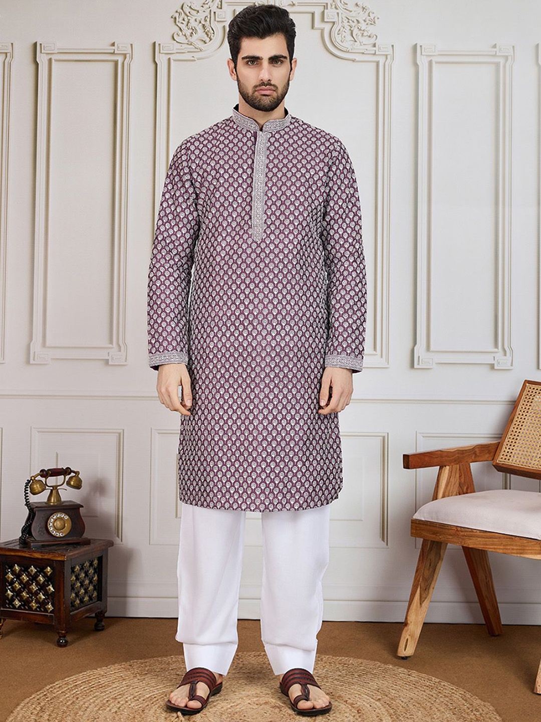 

House of Pataudi Embroidered Cotton Straight Kurta, Purple