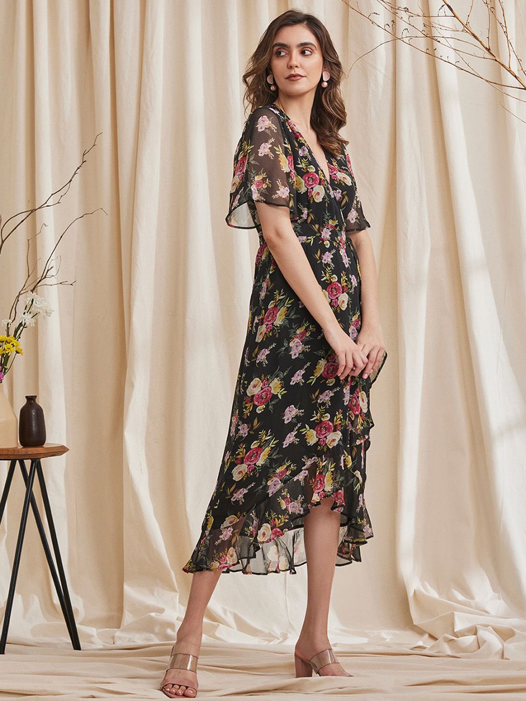 

B77 Floral Print Flutter Sleeve Georgette Maxi Dress, Black
