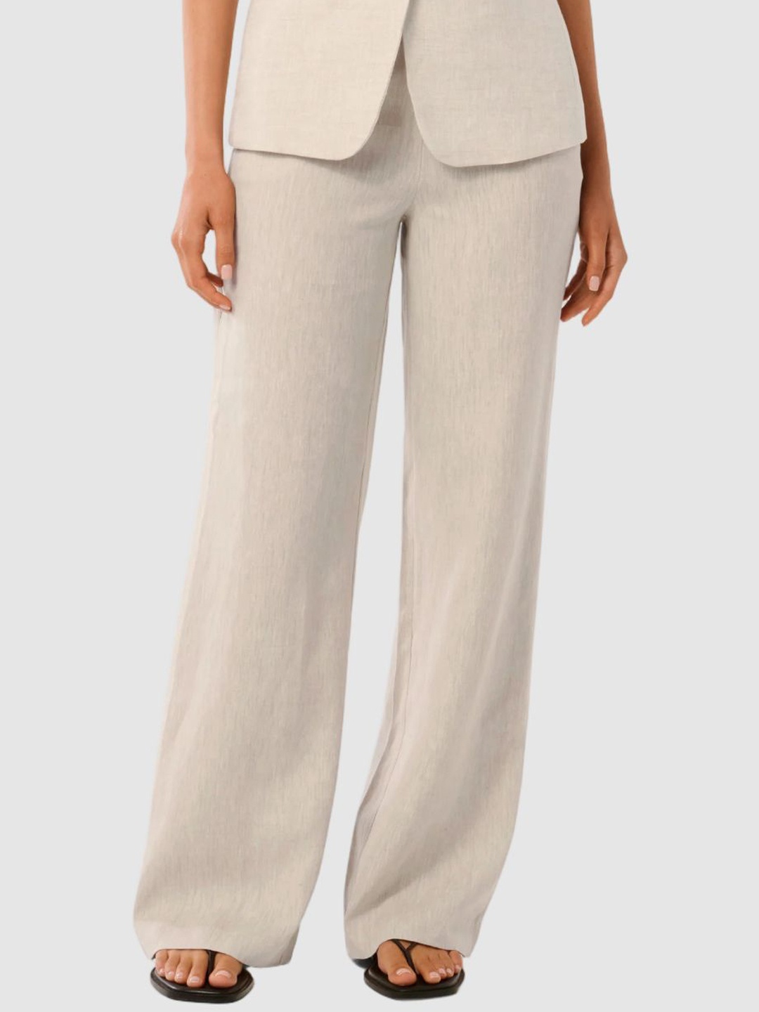 

Forever New Women High-Rise Trousers, Cream
