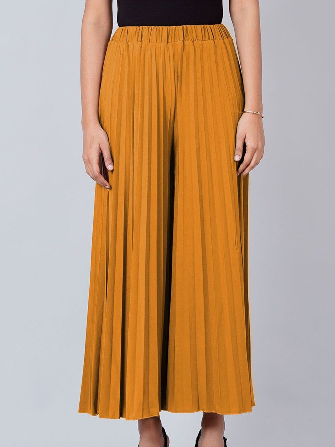 

Kushi Flyer Women Knitted Palazzos, Mustard