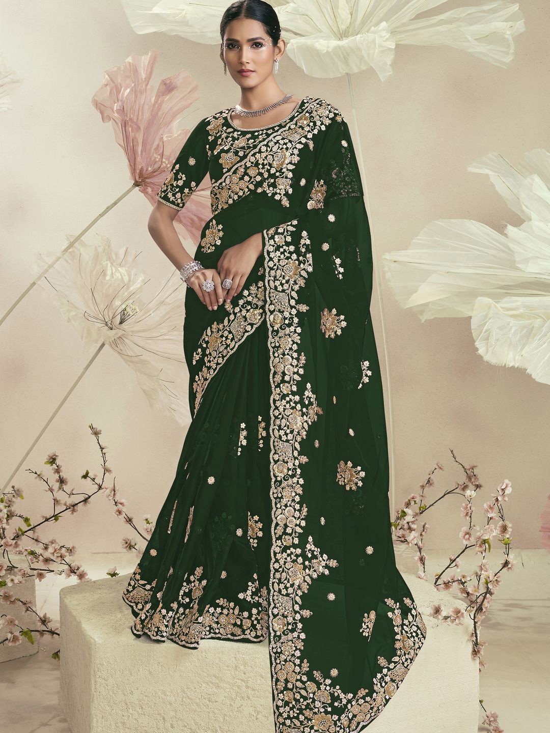 

Suha Floral Organza Saree, Green