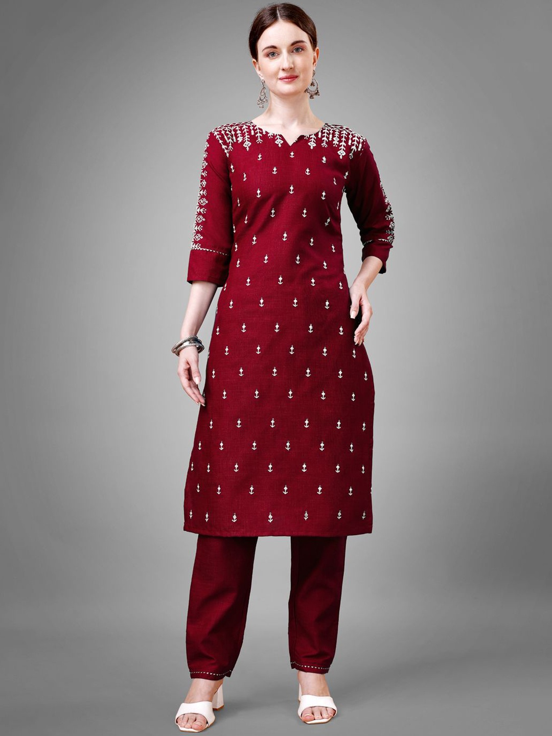 

HERE&NOW Women Ethnic Motifs Embroidered Regular Kurta with Churidar, Maroon