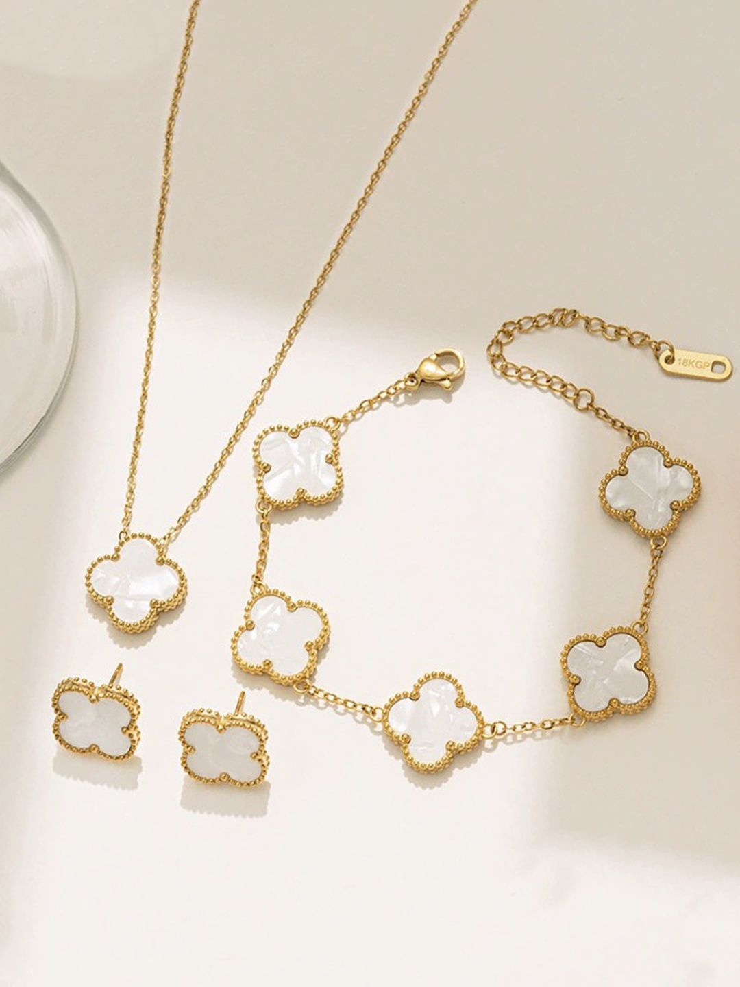 

Designs & You Gold Plated Stainless Steel Clover Jewellery Set