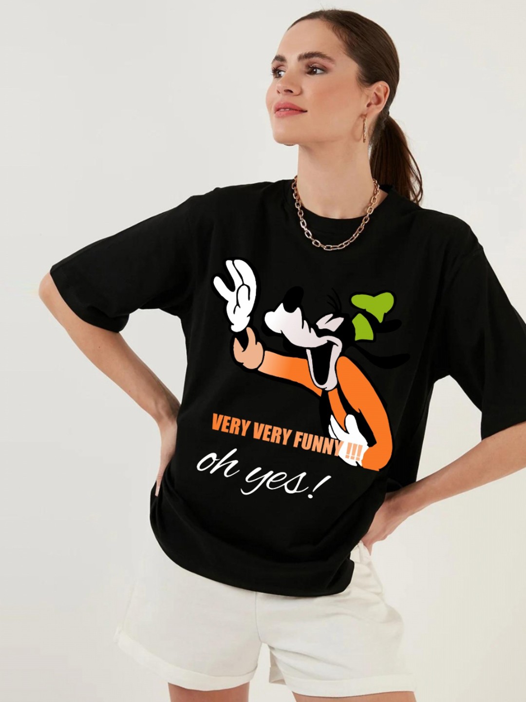 

RAYACLOSET Women Printed Extended Sleeves Applique T-shirt, Black