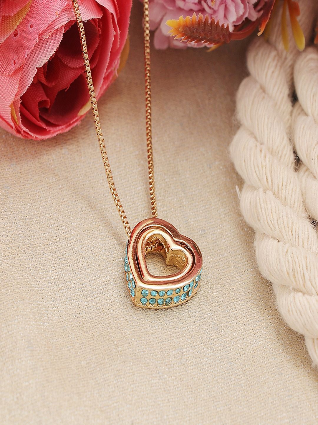 

DressBerry Gold-Plated Contemporary Pendants with Chains