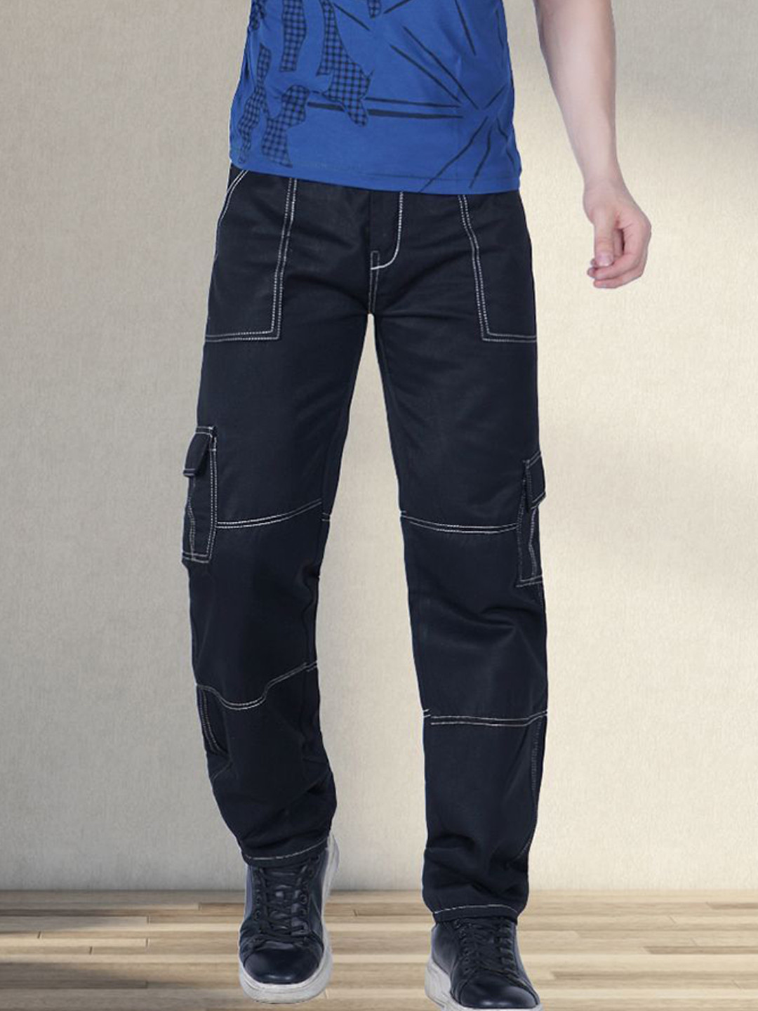

COMFITS Men Classic Slash Knee Jeans, Black