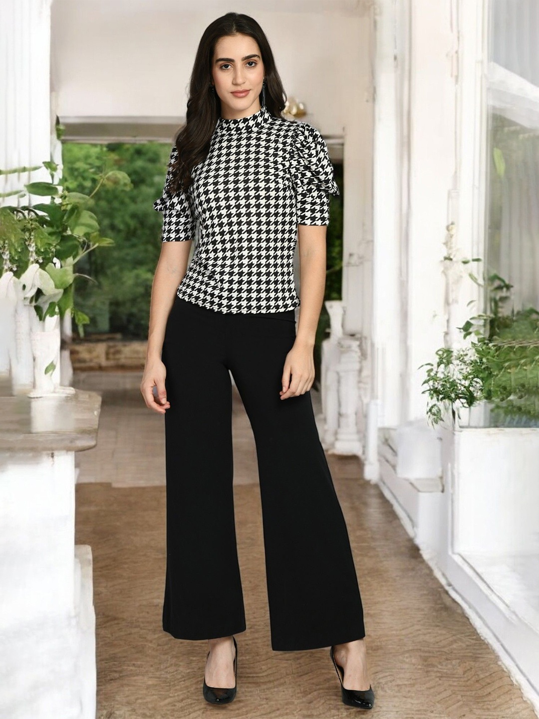 

IUGA Geometric Checked Top, Multi