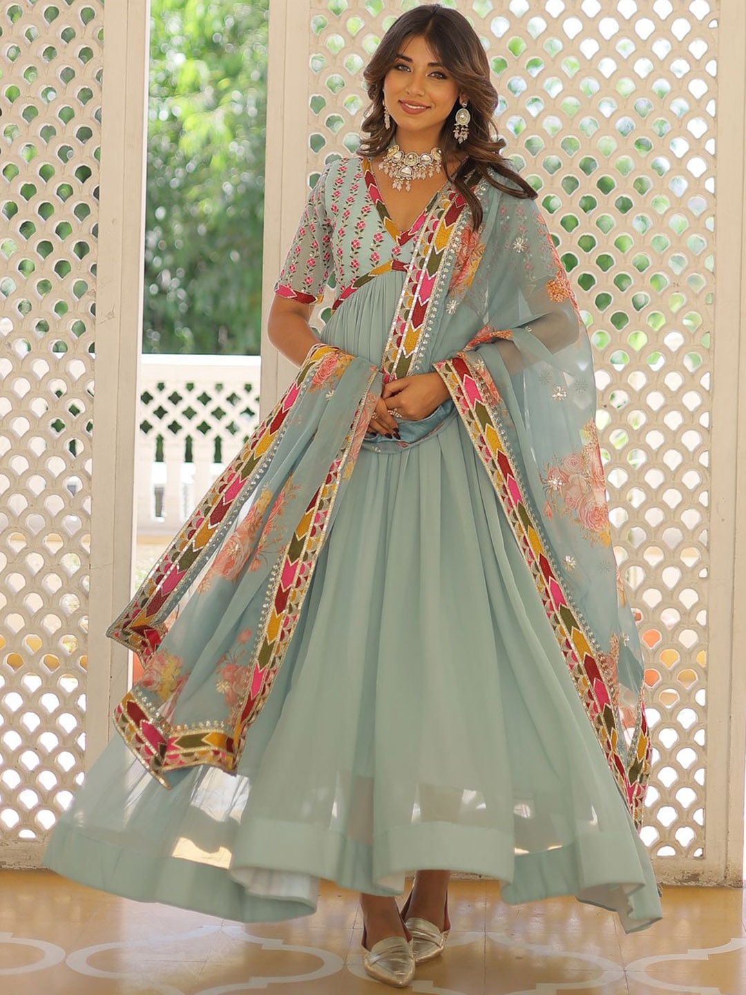 

Wedani Women Georgette Kurta, Blue
