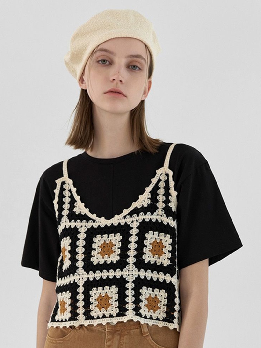 

JC Mode Floral Print Boxy Top, Black