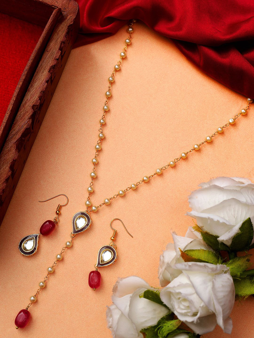 

AARSEE OFFICIAL 22KT Gold-Plated Purple Enamel Kundan Pearl Chain Set