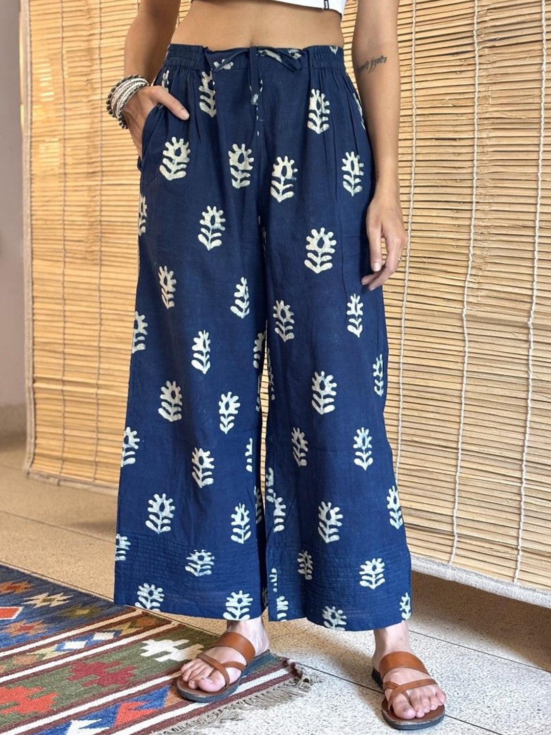 

GOODHAND Women Floral Printed Ethnic Palazzos, Navy blue